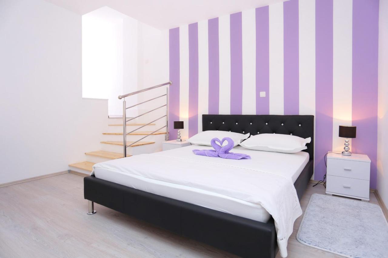 Apartments With A Parking Space Omis - 10362 ภายนอก รูปภาพ