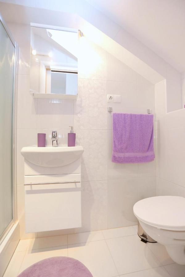 Apartments With A Parking Space Omis - 10362 ภายนอก รูปภาพ