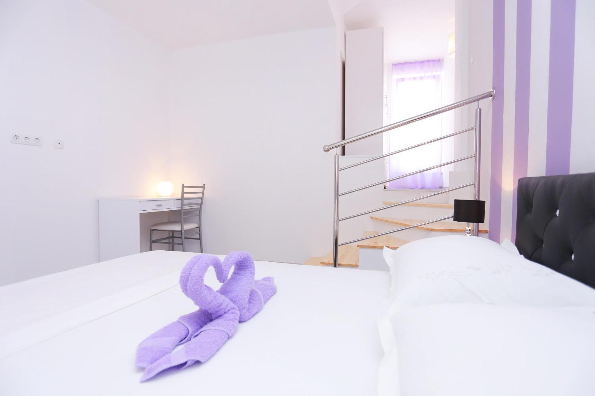 Apartments With A Parking Space Omis - 10362 ห้อง รูปภาพ